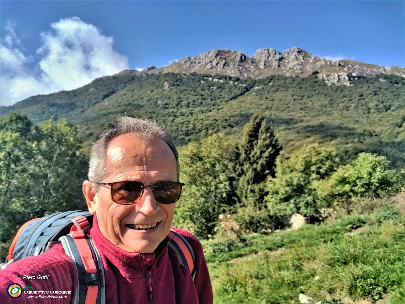 02 Il Resegone, visto dal sent. 578 in salita alla Bocca del Palio, spazzate via le nuvole , baciato dal sole .jpg